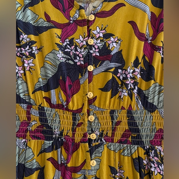 M • NOLLBY | Large | Goldenrod Full Floral Dress | 17” pit to pit - Picture 4 of 13